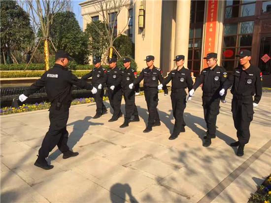 �T���L��